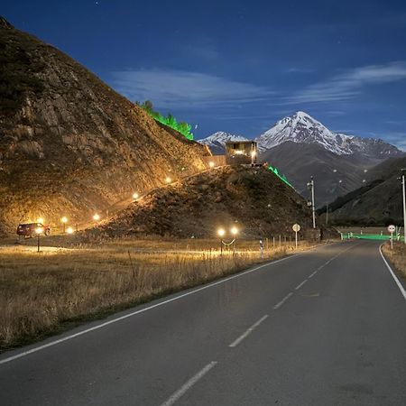 Gzaze Apartment Kazbegi Ngoại thất bức ảnh
