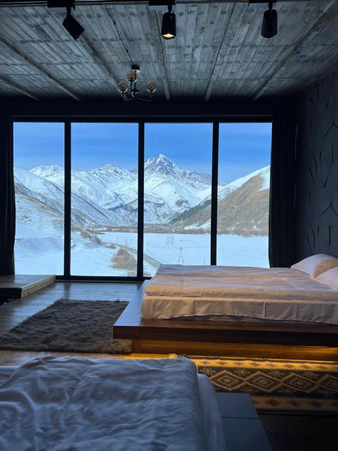 Gzaze Apartment Kazbegi Ngoại thất bức ảnh