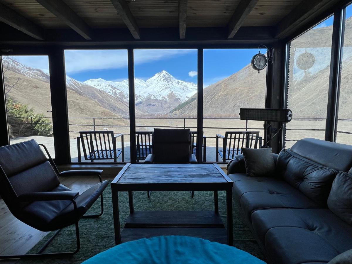 Gzaze Apartment Kazbegi Ngoại thất bức ảnh