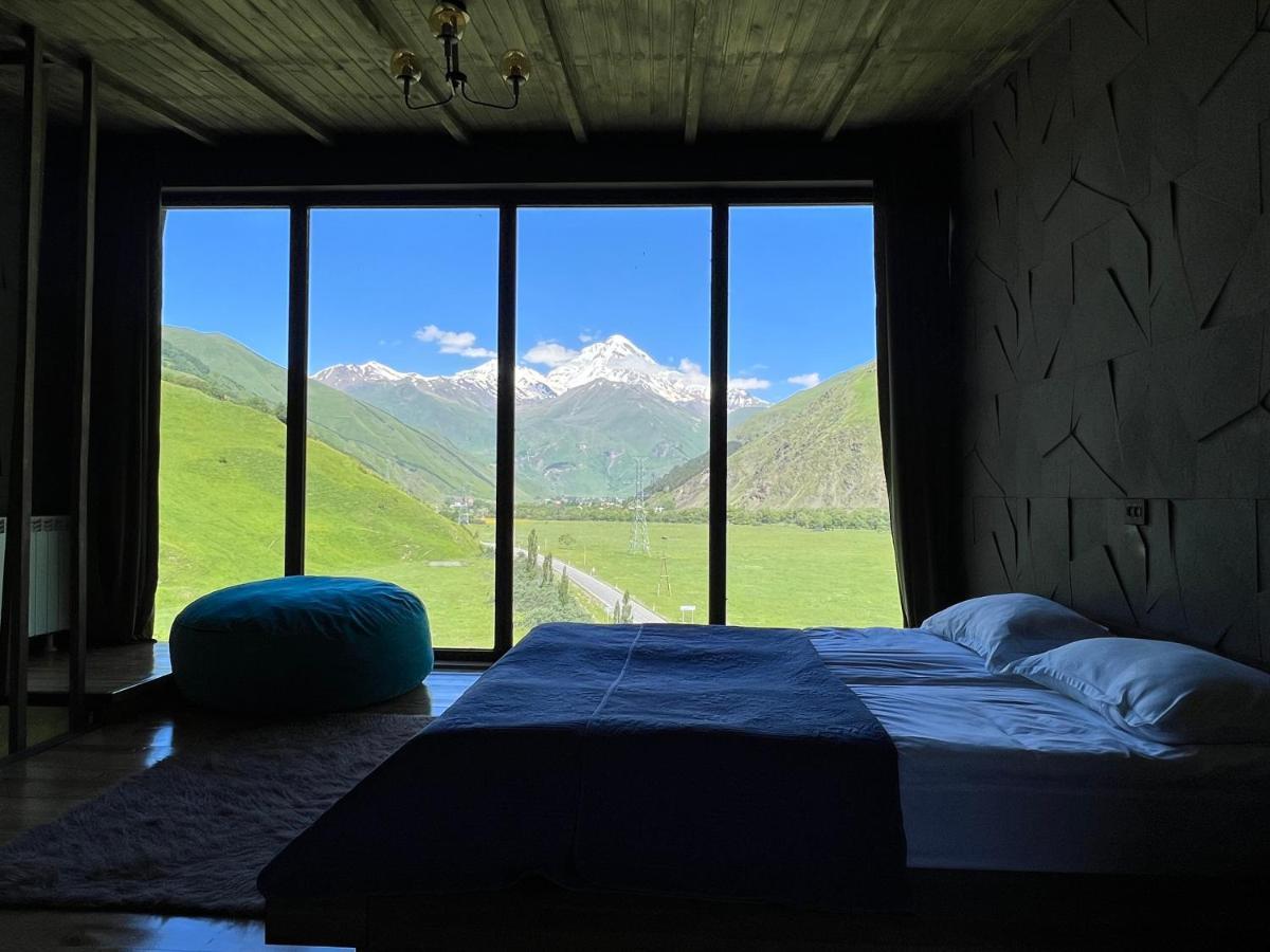 Gzaze Apartment Kazbegi Ngoại thất bức ảnh